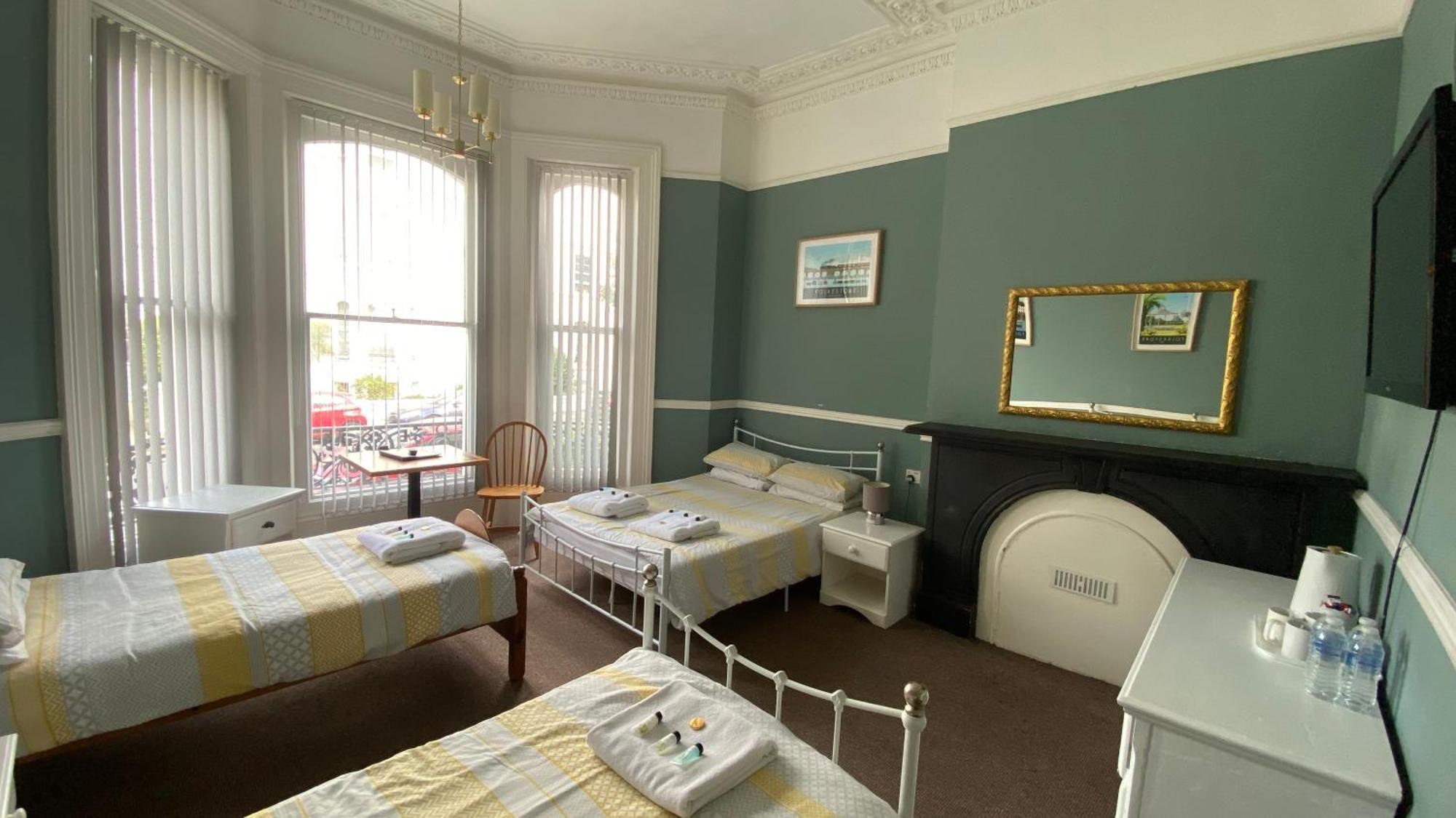 Westward Ho Hotel Folkestone Ngoại thất bức ảnh