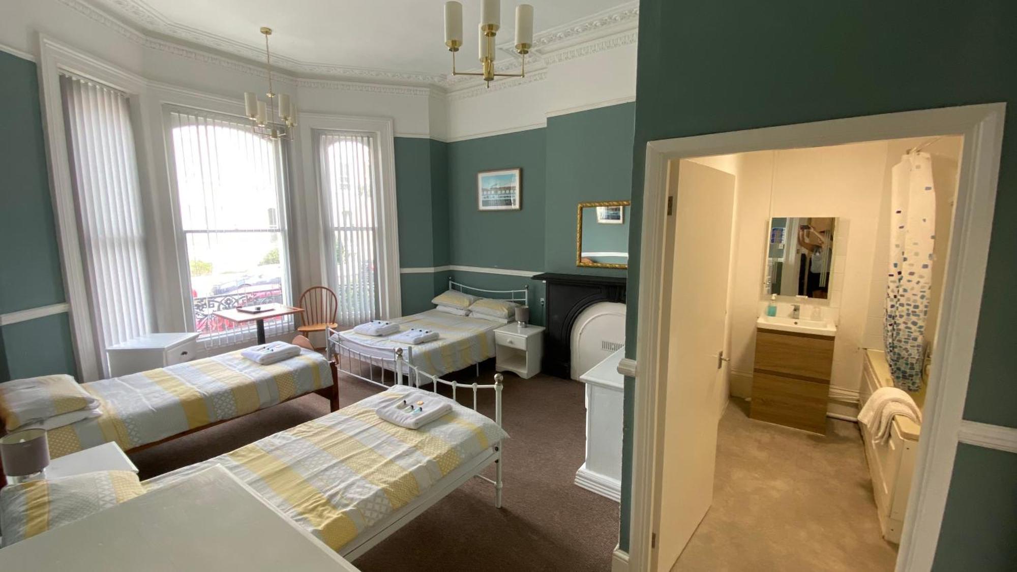 Westward Ho Hotel Folkestone Ngoại thất bức ảnh