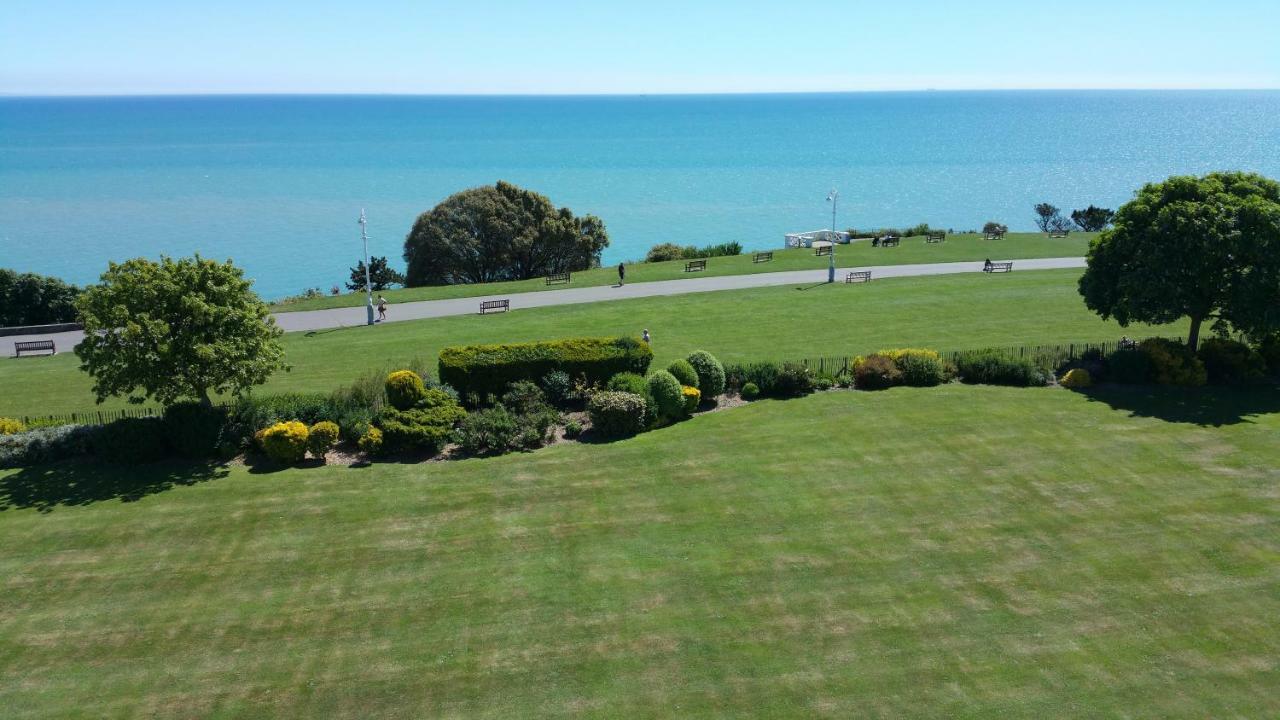 Westward Ho Hotel Folkestone Ngoại thất bức ảnh