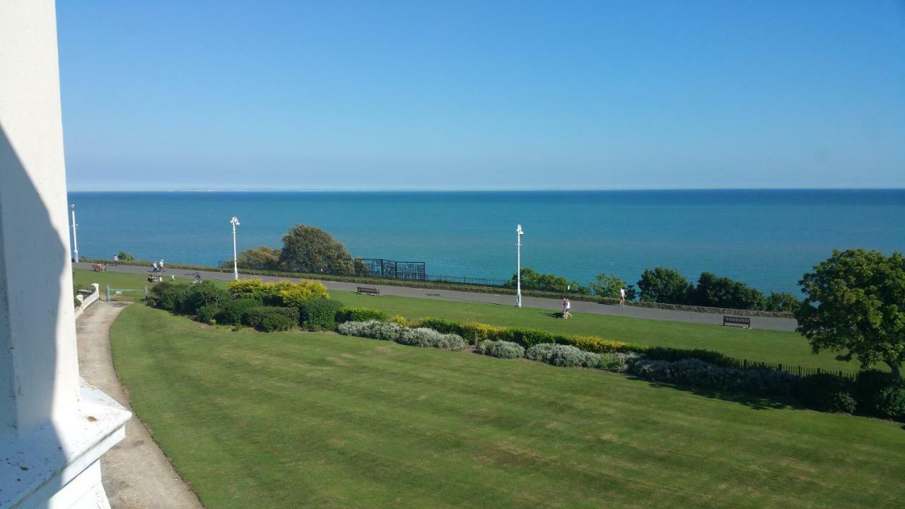 Westward Ho Hotel Folkestone Ngoại thất bức ảnh